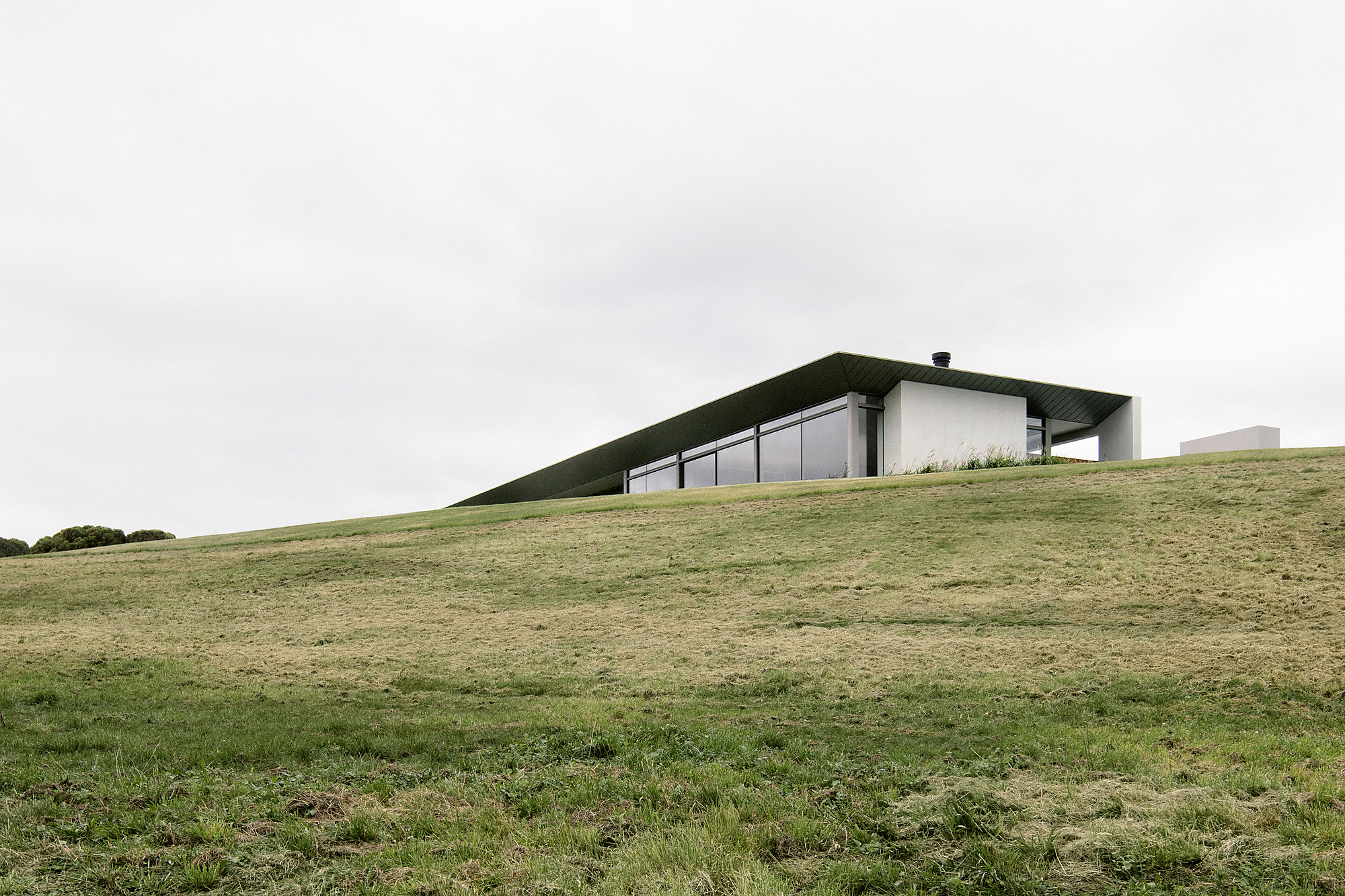 Interior photograph of Peninsula House by Ben Hosking